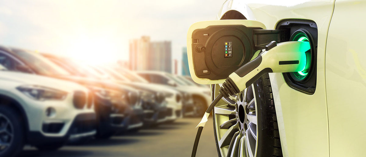 Ausbilder Kfz mit Innovations- und Technologieberatung