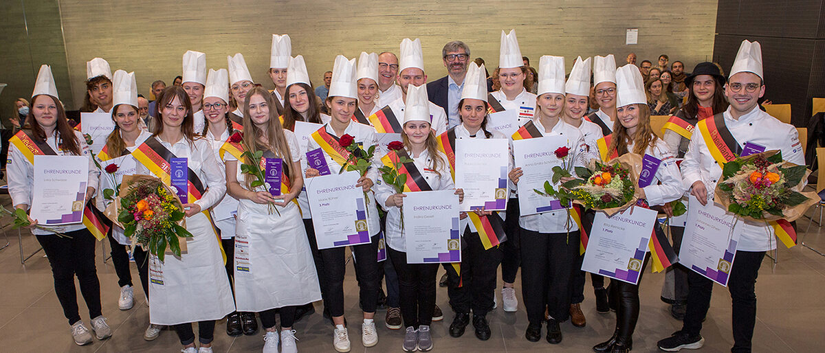 Koblenzer Konditorhandwerk: Wir sind deutsche Meister! Koblenzer Konditorhandwerk: Wir sind deutsche Meister!