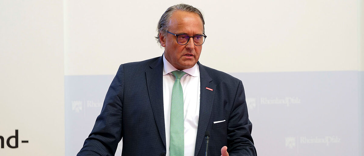 Ralf Hellrich, Hauptgeschäftsführer der HwK Koblenz Ralf Hellrich hob den positiven Geist helfender Jugendlicher hervor, die im Ahrtal anpacken.