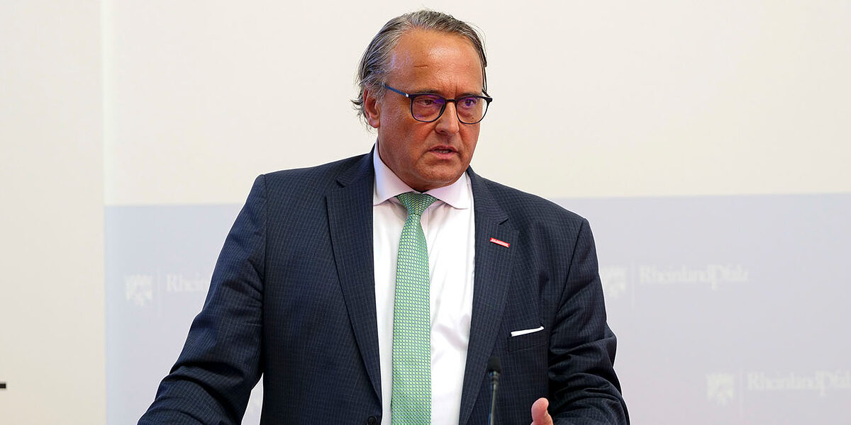 Ralf Hellrich, Hauptgeschäftsführer der HwK Koblenz Ralf Hellrich hob den positiven Geist helfender Jugendlicher hervor, die im Ahrtal anpacken.