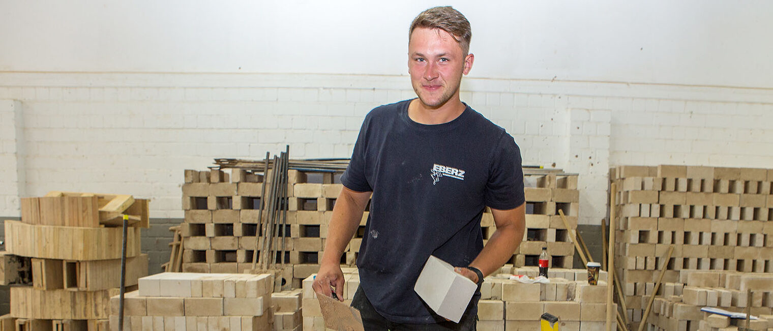 Der Ausbildung im Familienbetrieb ließ Jannis Eberz den Kammersieg im Maurerhandwerk folgen.