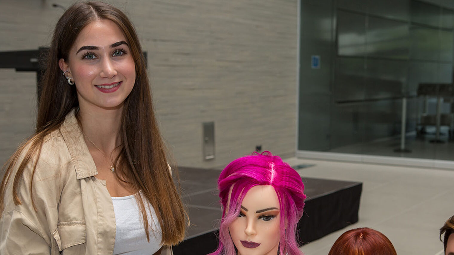 Hazal Ergüzel aus Niederelbert