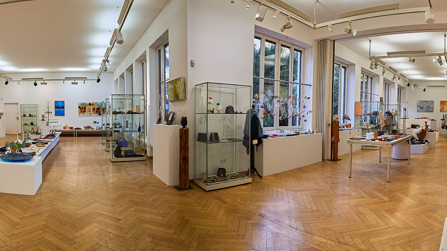 Überblick über die aktuelle Ausstellung