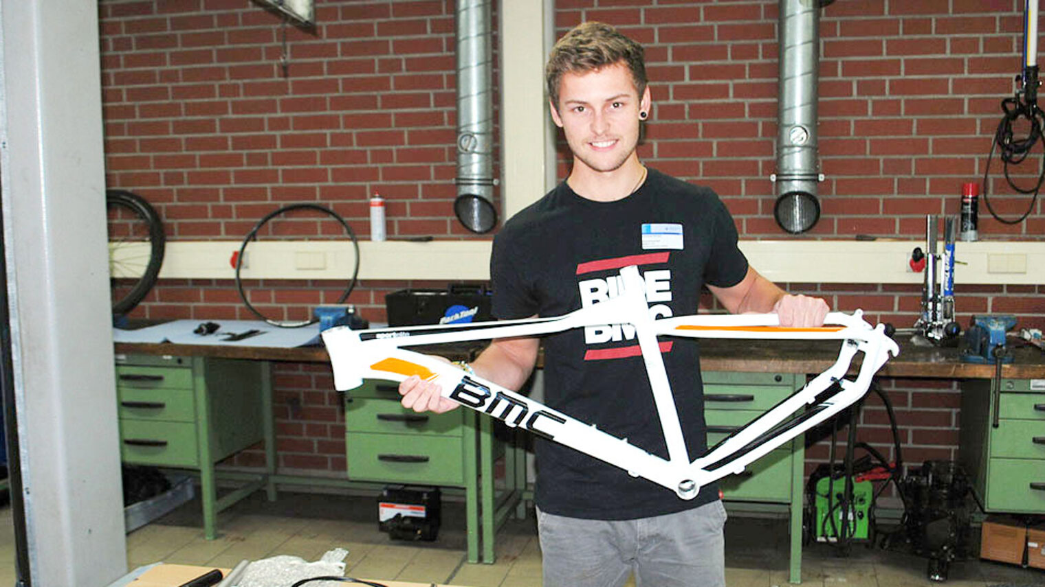 Paul Meißner gewinnt im Leistungswettbewerb des Deutschen Handwerks auf Landesebene