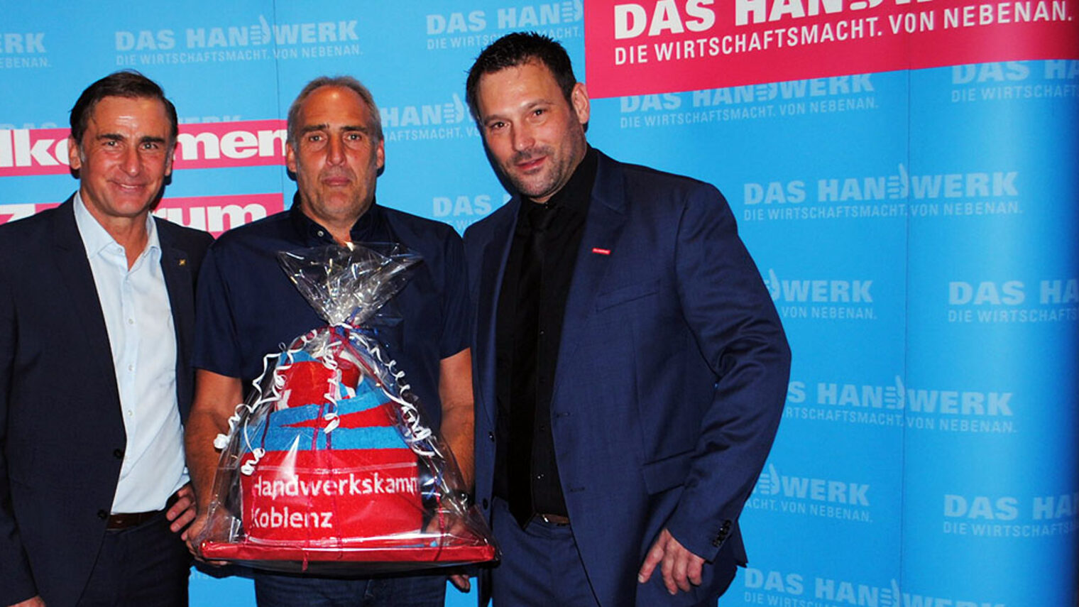 Fußballlehrer Stefan Kuntz zeigt, wie Motivation und Führung in Fußball und Wirtschaft funktioniert