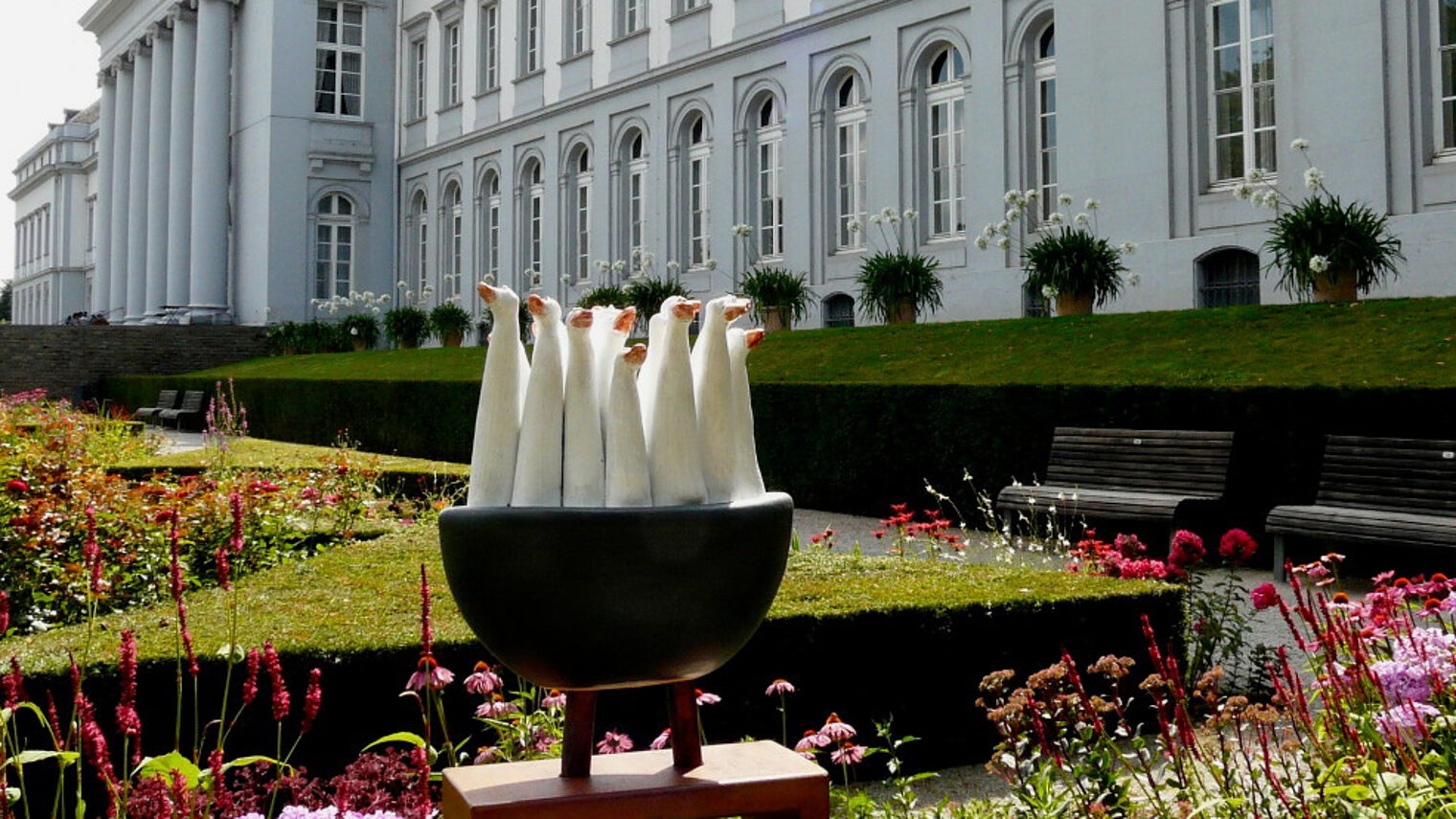 Kunsthandwerk vor der Kulisse des Kurfürstlichen Schlosses Koblenz