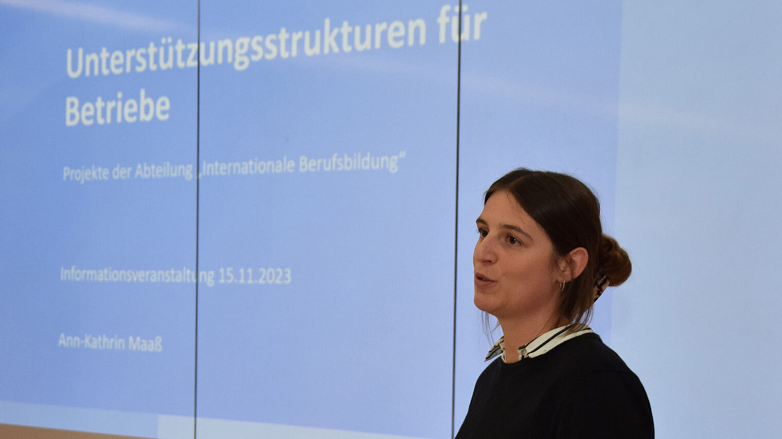 HwK-Referentin Ann-Kathrin Maaß hielt einen Vortrag.