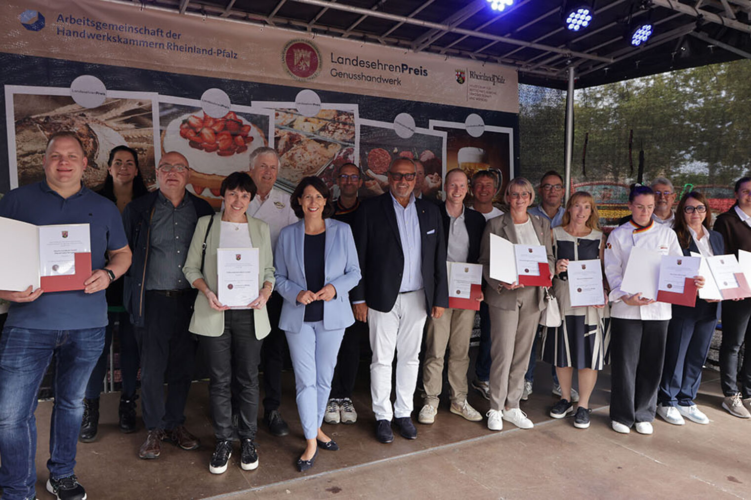 Gruppenfoto von der Veranstaltung