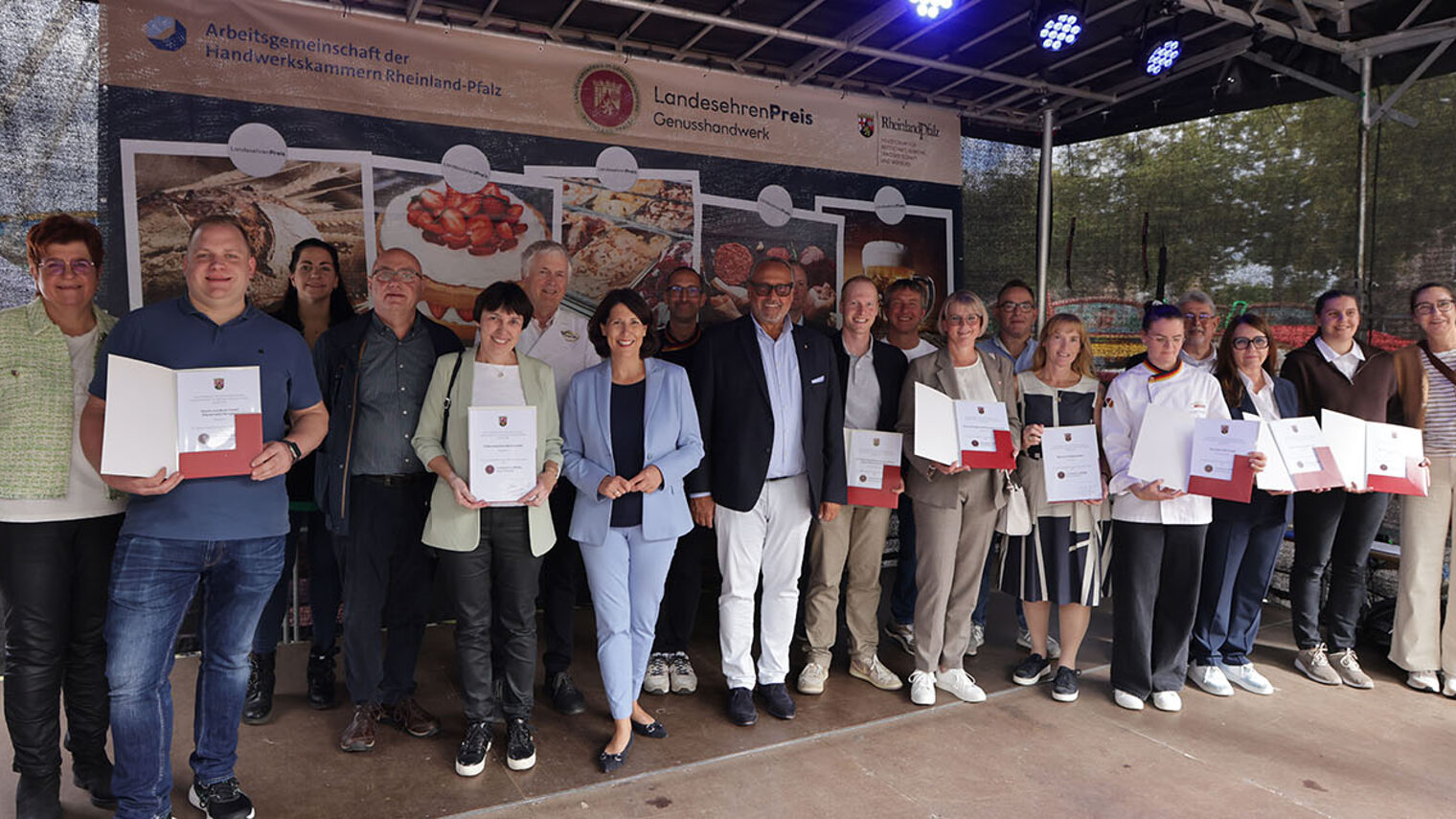 Gruppenfoto von der Veranstaltung