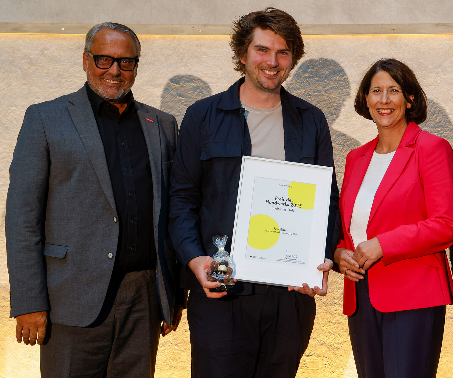 Franz Leonhard Sommer mit Wirtschaftsministerin Daniela Schmitt und HwK-Hauptgeschäftsführer Ralf Hellrich 