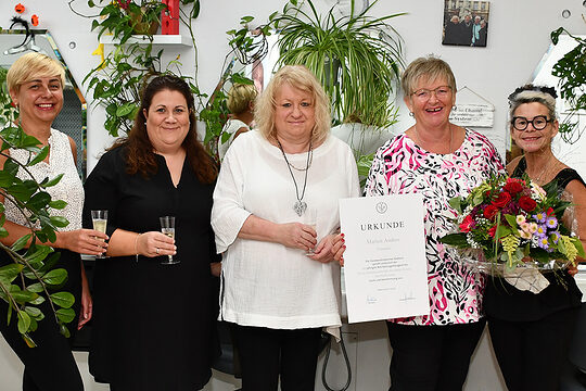 Gruppenfoto mit Alexandra Rieger, Natalia Matvieieva, Sabrina Klumb, Heike Göhl und Marion Andres