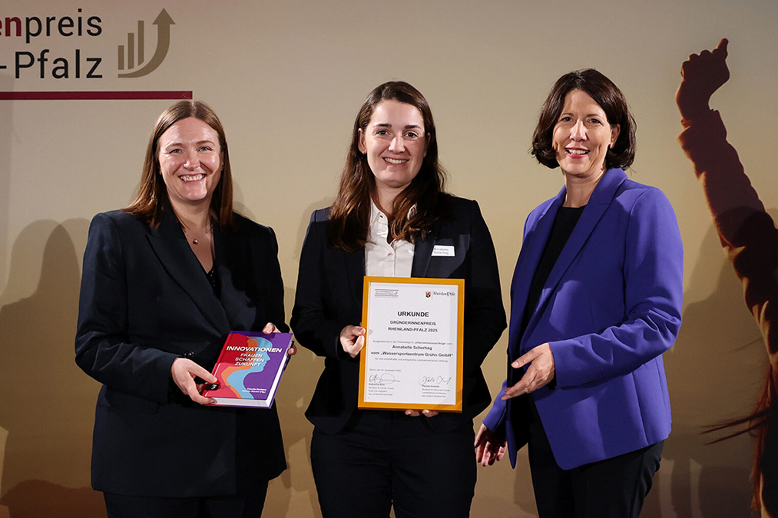 Gruppenfoto der Preisverleihung