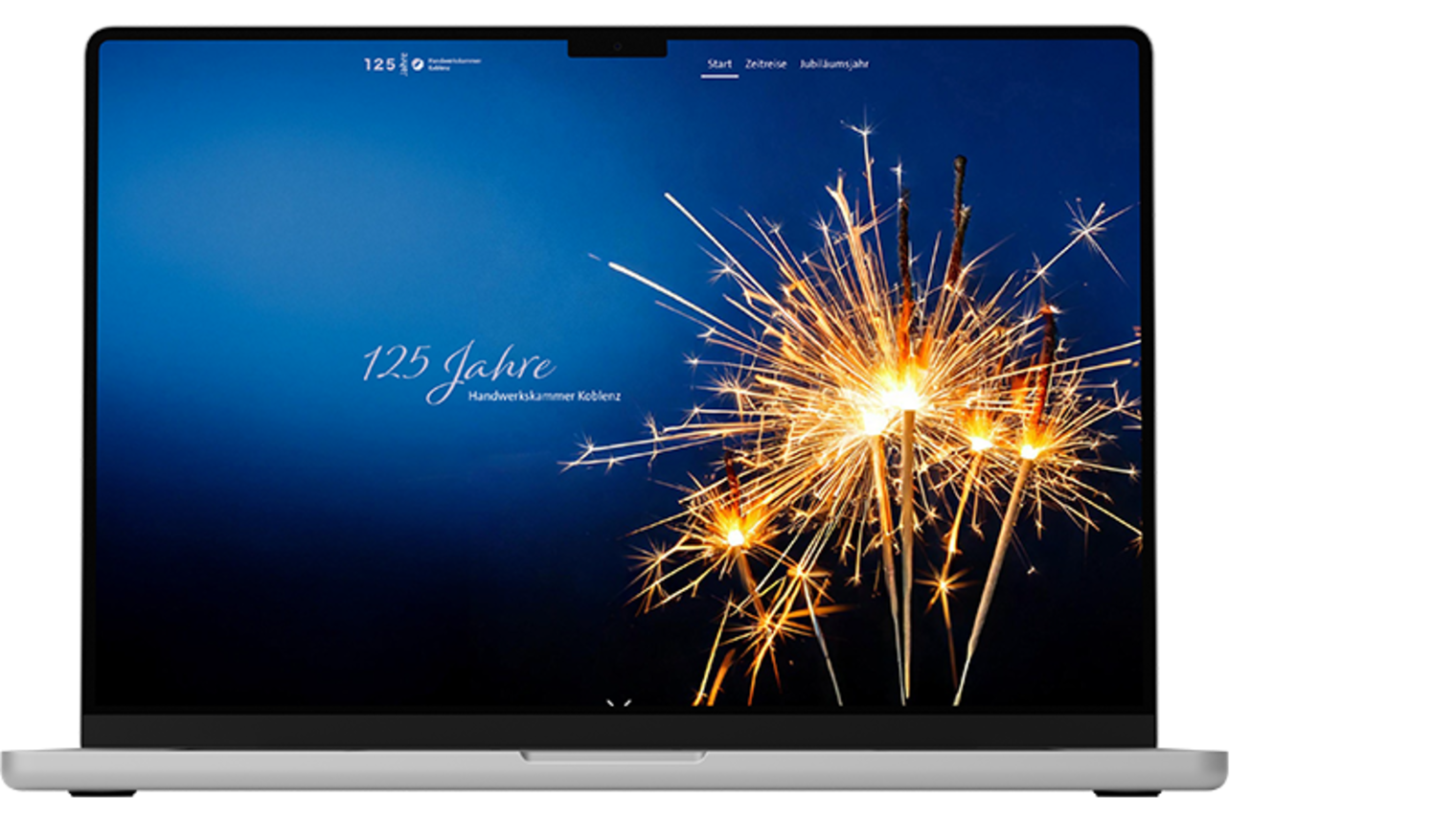 Notebook mit dem Bild der Website 125jahre.hwk-koblenz.de