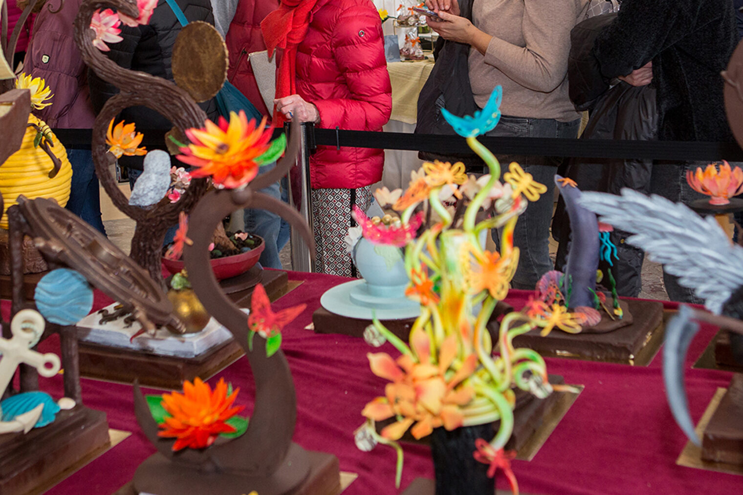 Verschiedene Schaustücke aus Schokolade 