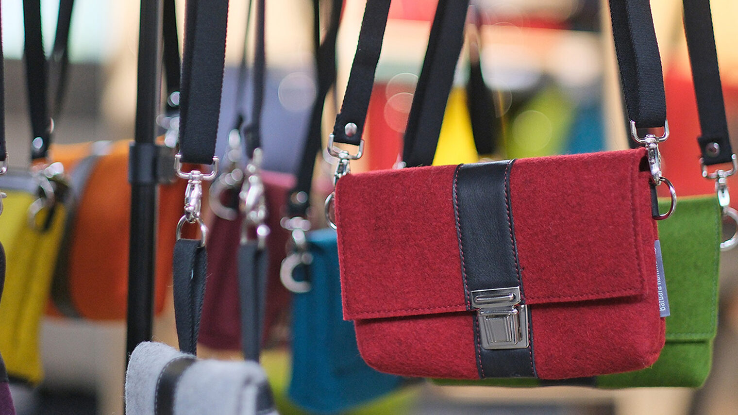handgefertigte Filzhandtaschen