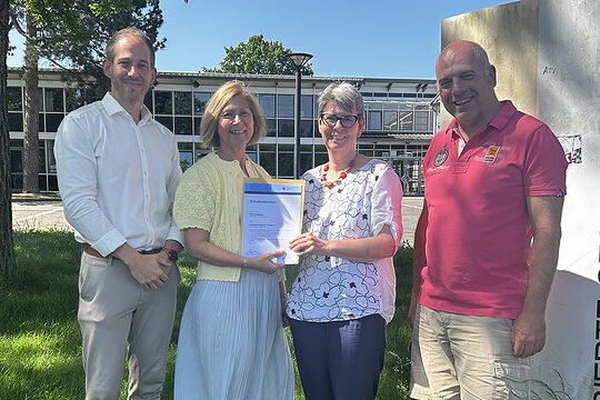Gruppenfoto "Handwerk meets Schule"