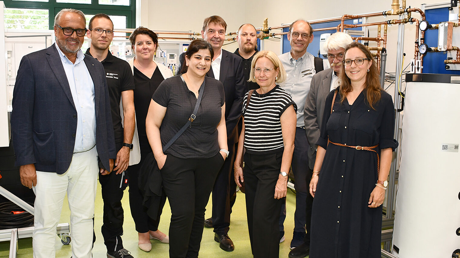 Gruppenfoto im Innovationsraum