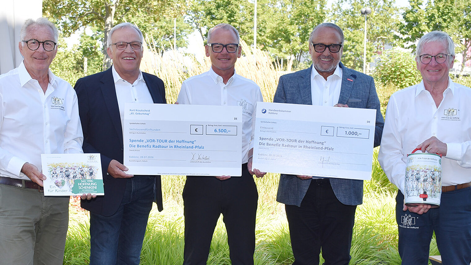 Gruppenbild mit Jürgen Grünwald, Kurt Krautscheid, Bernhard Sommer, Ralf Hellrich und Hans-Josef Bracht 