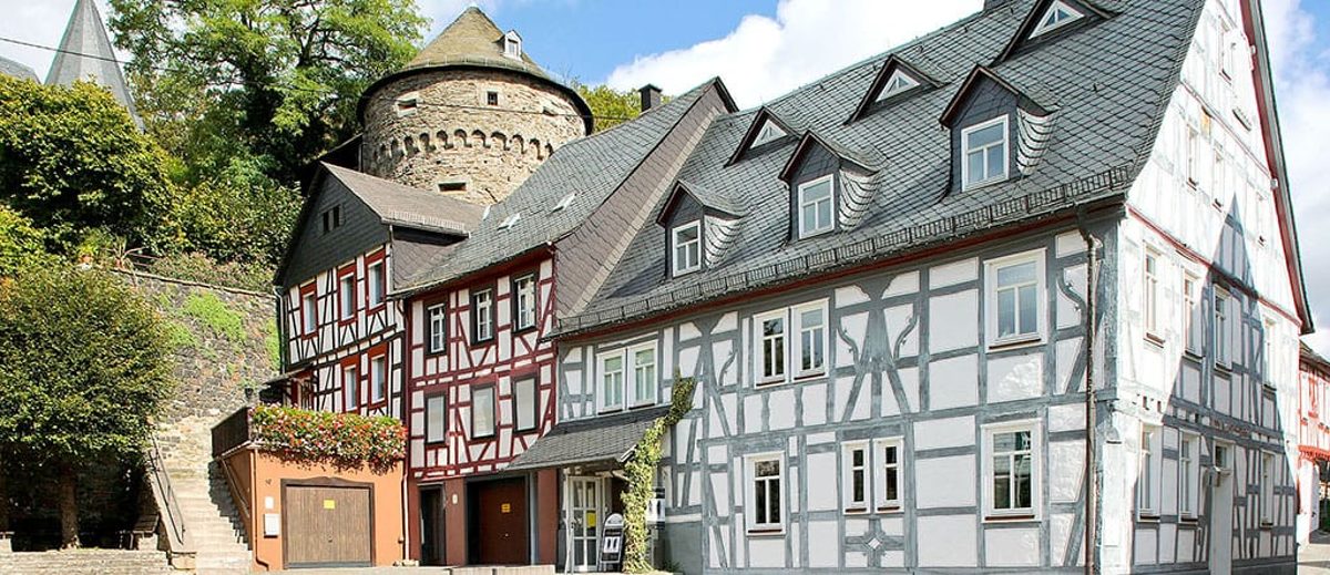 Berufsbildungszentren Herrstein mit Zentrum für Restaurierung und Denkmalpflege Berufsbildungszentren Herrstein mit Zentrum für Restaurierung und Denkmalpflege