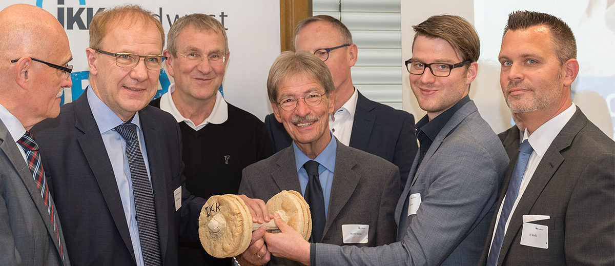 IKK-Südwest eröffnet Gesundheitsmanufaktur im Haus des Handwerks IKK-Südwest eröffnet Gesundheitsmanufaktur im Haus des Handwerks
