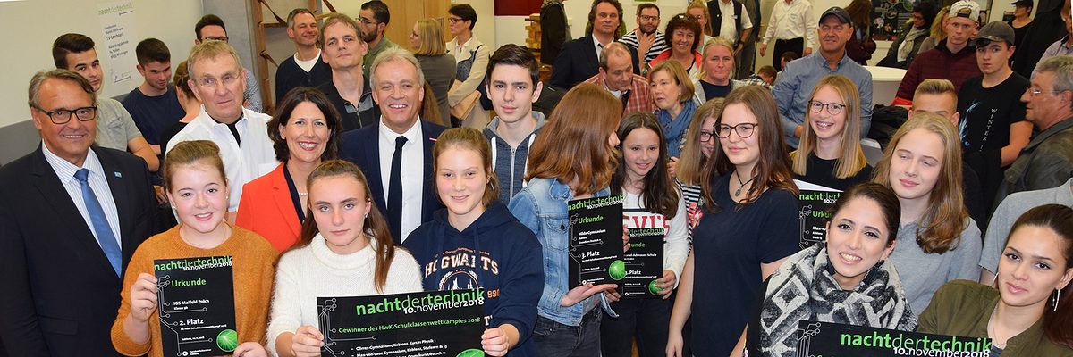 Wettbewerb ermittelte die besten Handwerker in den Schulklassen HwK und Wirtschaftsministerium: Wettbewerb ermittelte die besten Handwerker in den Schulklassen