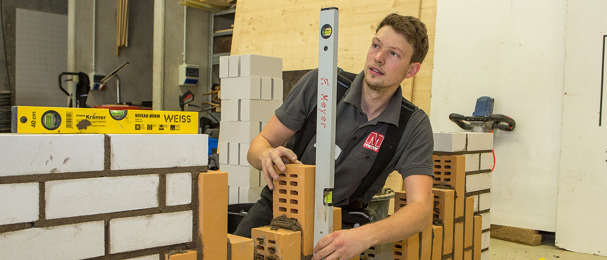 Handwerk: Wirtschaftslage gut, starke Auslastung, Prognosen verhaltener Handwerk: Wirtschaftslage gut, starke Auslastung, Prognosen verhaltener